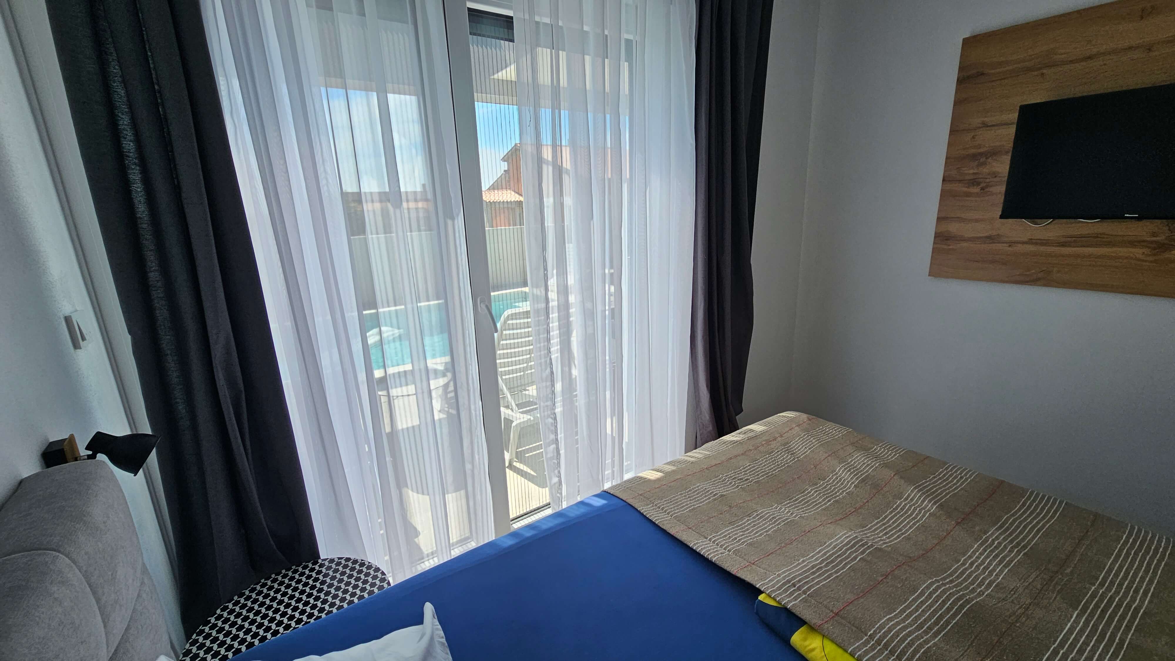 Pogled u Spavaću sobu 1