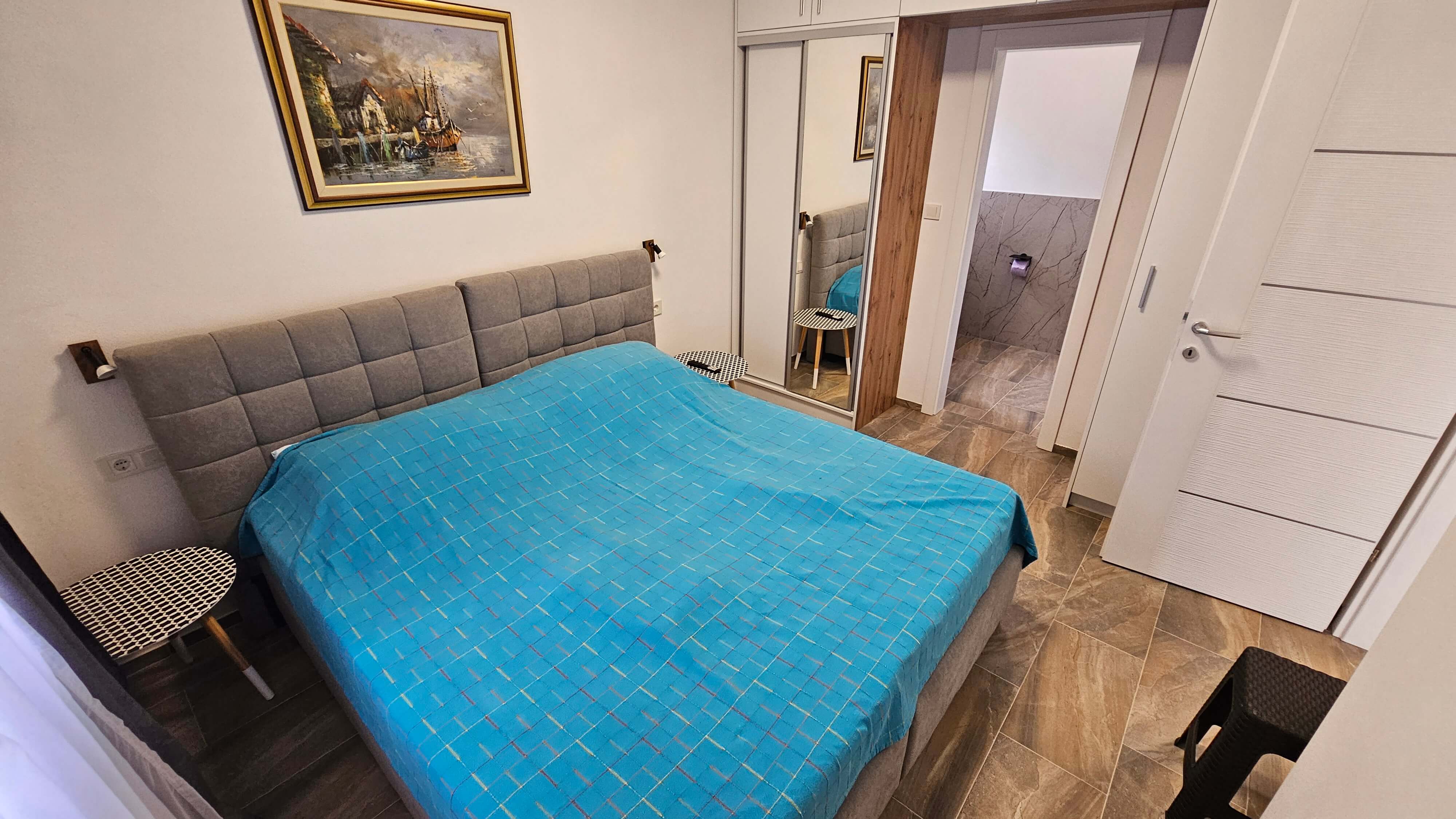 Pogled u Spavaću sobu 2